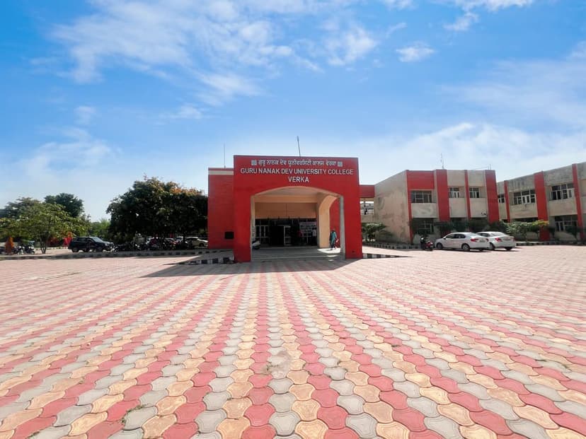 Dev Uni Guru Nanak Dev University - Verka Branch